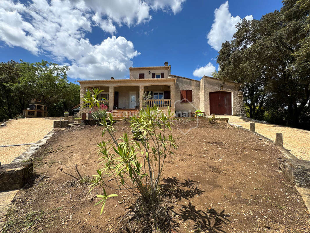 Maison à GOUDARGUES