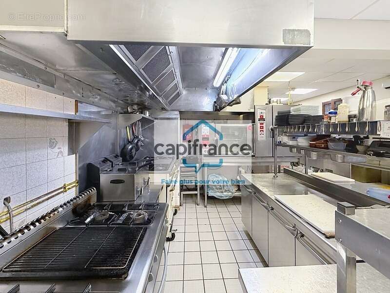 Fonds de commerce + Murs d’un Hôtel*** Restaurant à vendre LE CHATELARD (73) - photo 7