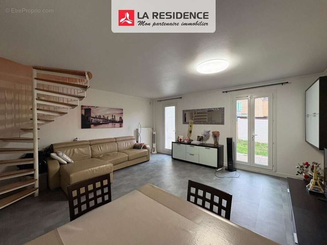 Maison à MONTIGNY-LES-CORMEILLES