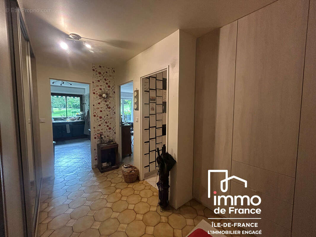 Appartement à VIRY-CHATILLON