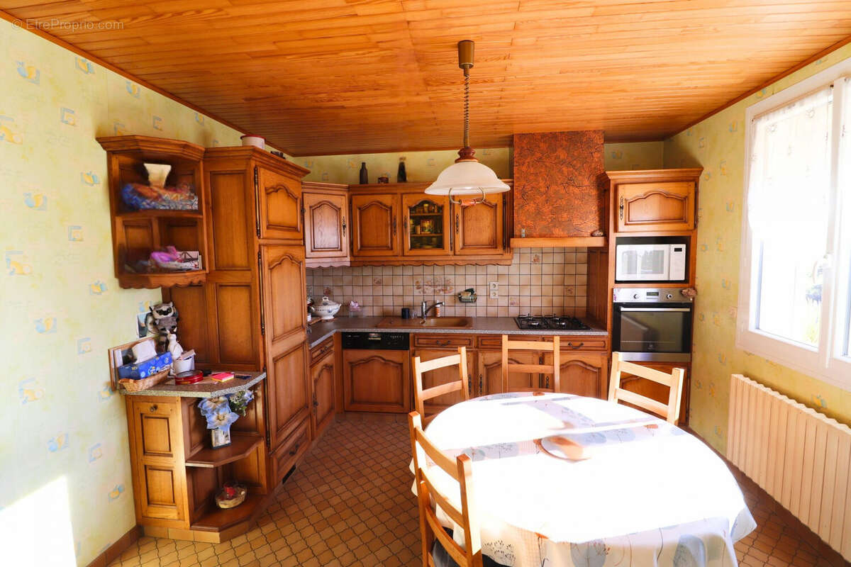 Maison 109 m² à Parigny  - photo 5