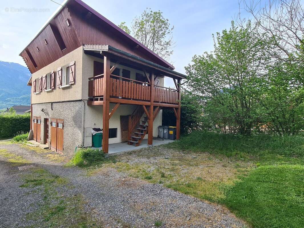 Maison à NOTRE-DAME-DES-MILLIERES