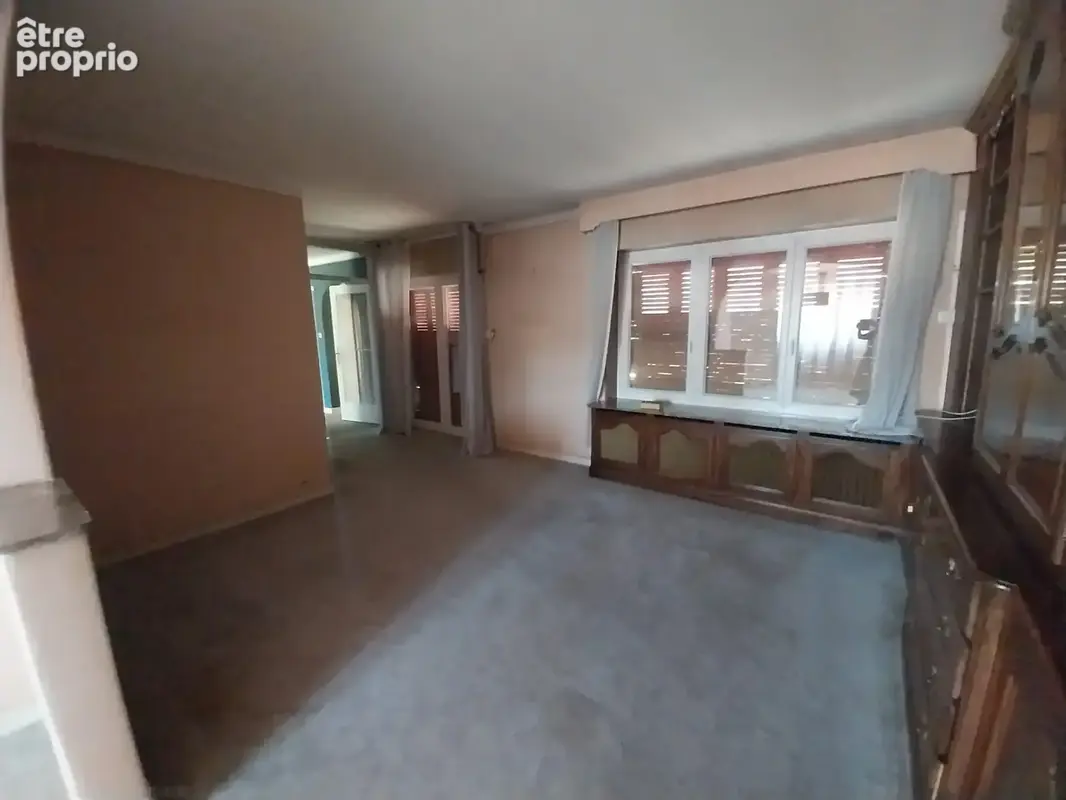 L’Agence SECKLER vous présente à WINTZENHEIM   Spacieux appartement 4/5 pièces de 115 m2 avec terrasse - photo 3