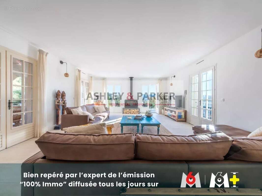 Maison à PEYMEINADE