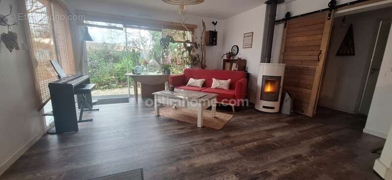 Maison à LONGEVILLE-SUR-MER