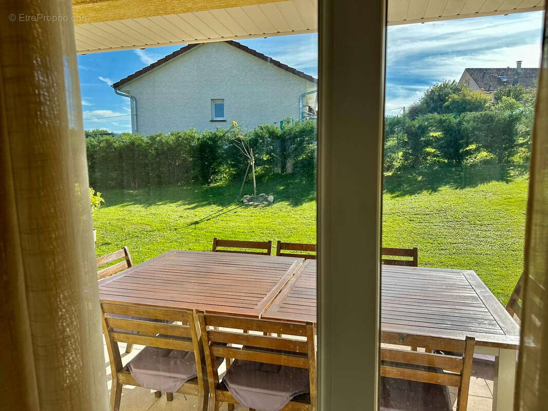 Maison à VELLEMINFROY