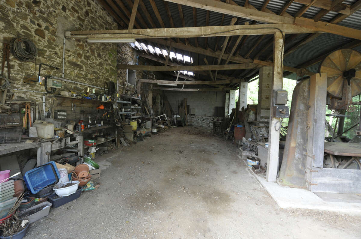 Maison à SAINT-PRIEST-LIGOURE