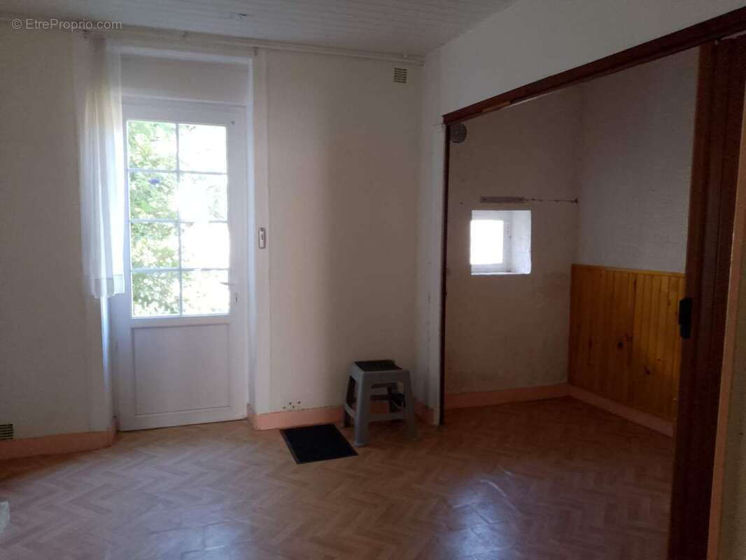 Appartement à SIGOGNE
