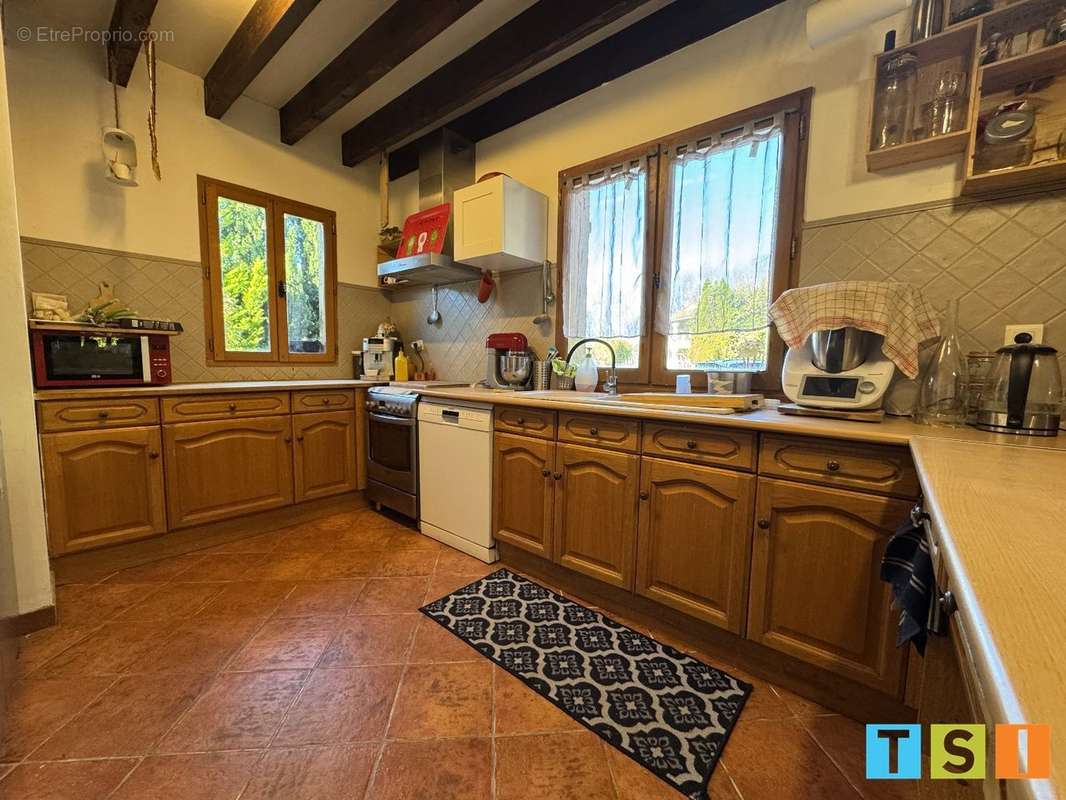 Maison à SAINT-MARCET