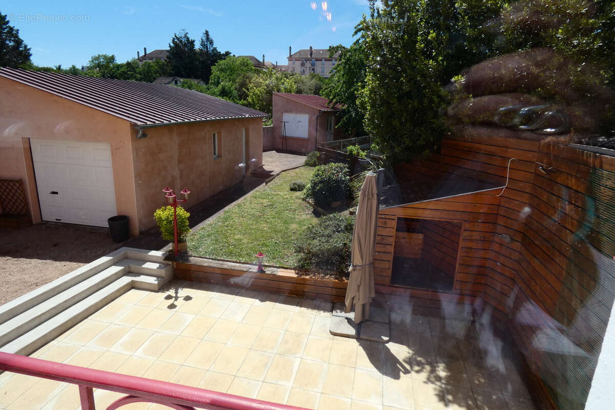 Maison à MONTLUCON