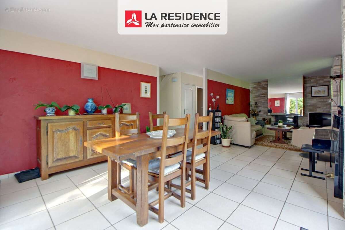 Maison à VERNEUIL-SUR-SEINE