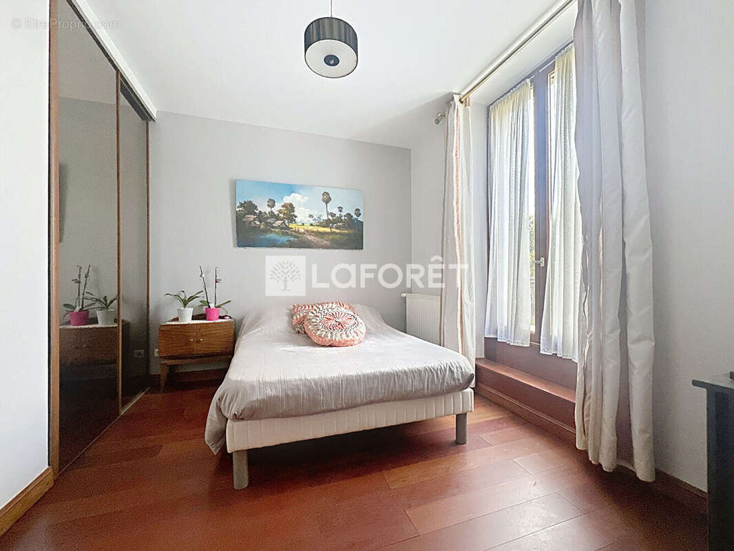 Maison à CHAMPIGNY-SUR-MARNE