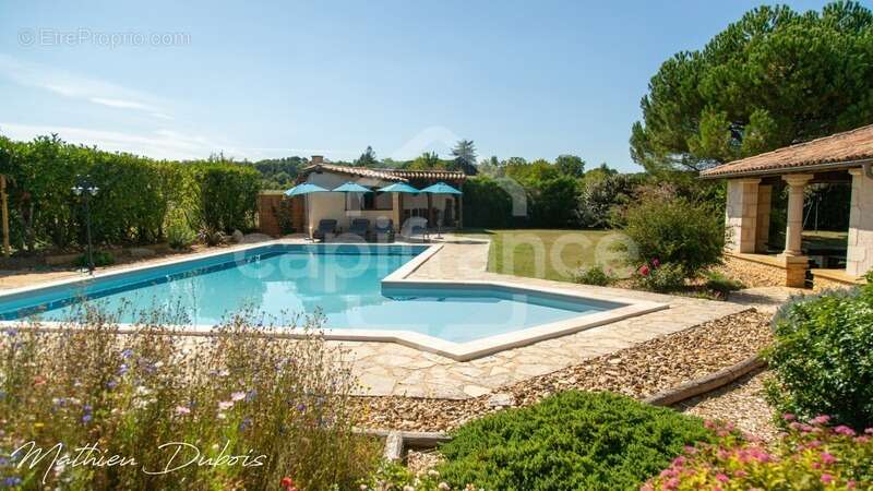 Domaine de caractère du XVIIᵉ siècle rénové - Propriété de charme avec piscine et parc arboré - Entre Périgueux et Bergerac - photo 29