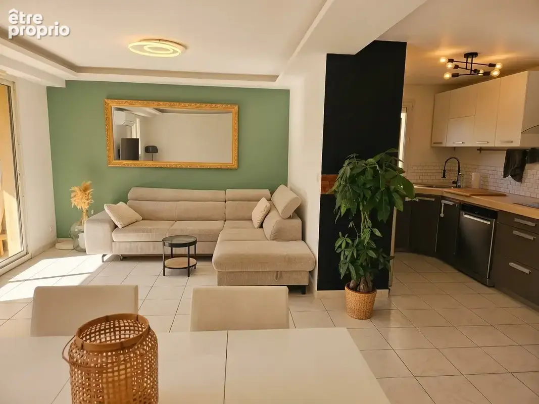 Appartement à MOUGINS