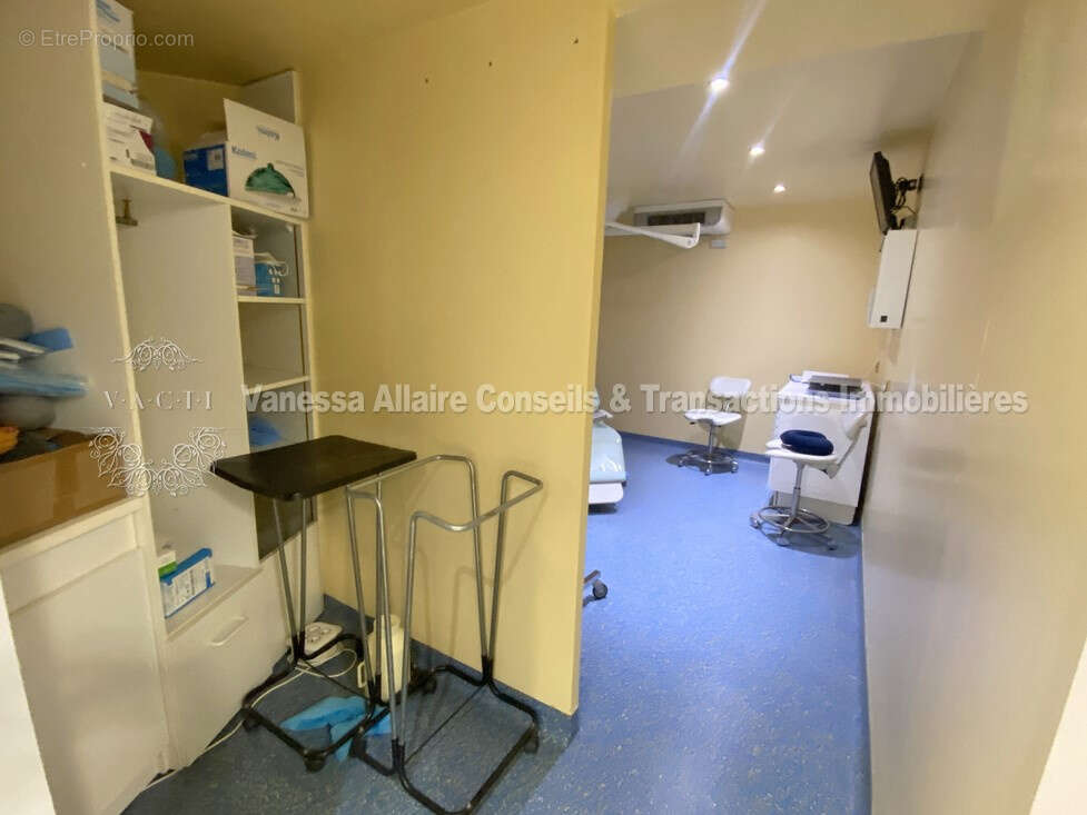 Commerce à LA BAULE-ESCOUBLAC