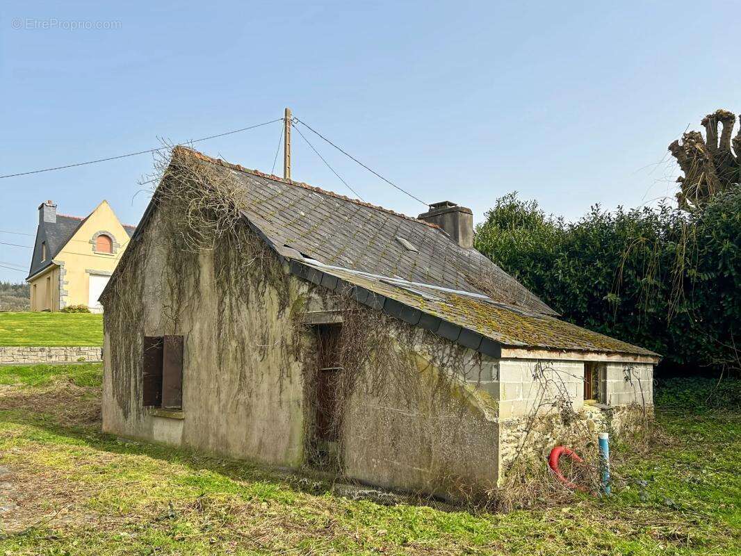 Maison à MUR-DE-BRETAGNE