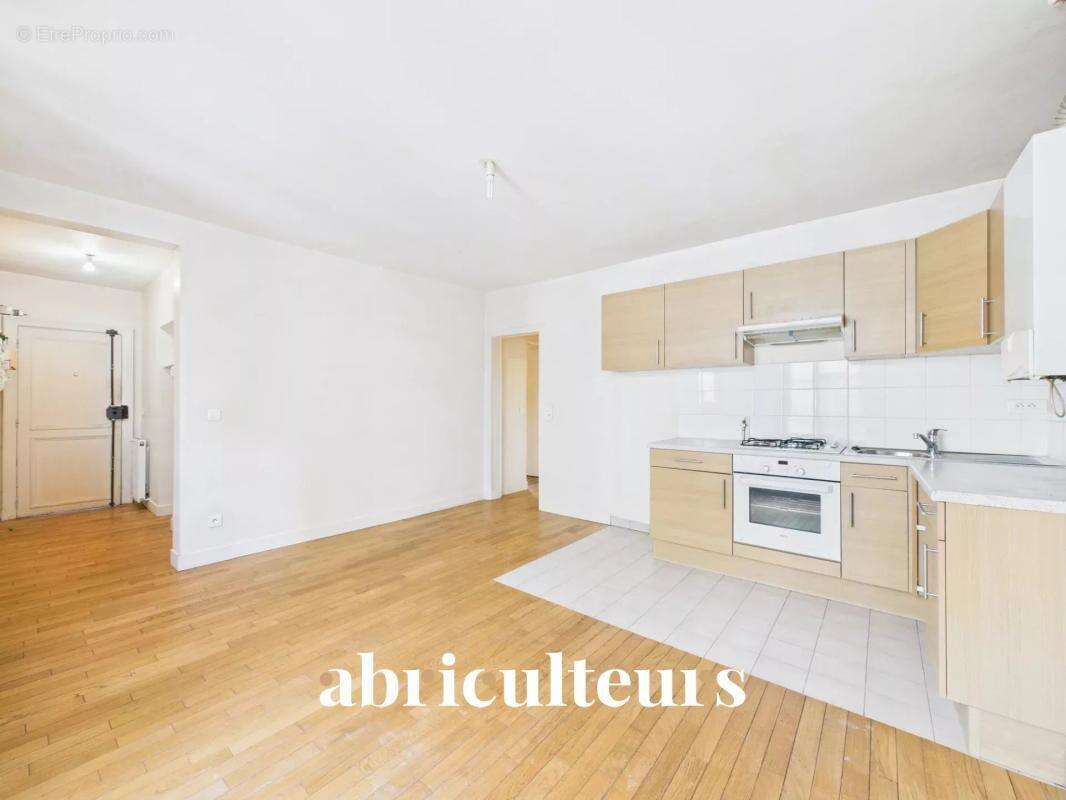Appartement à PARIS-6E