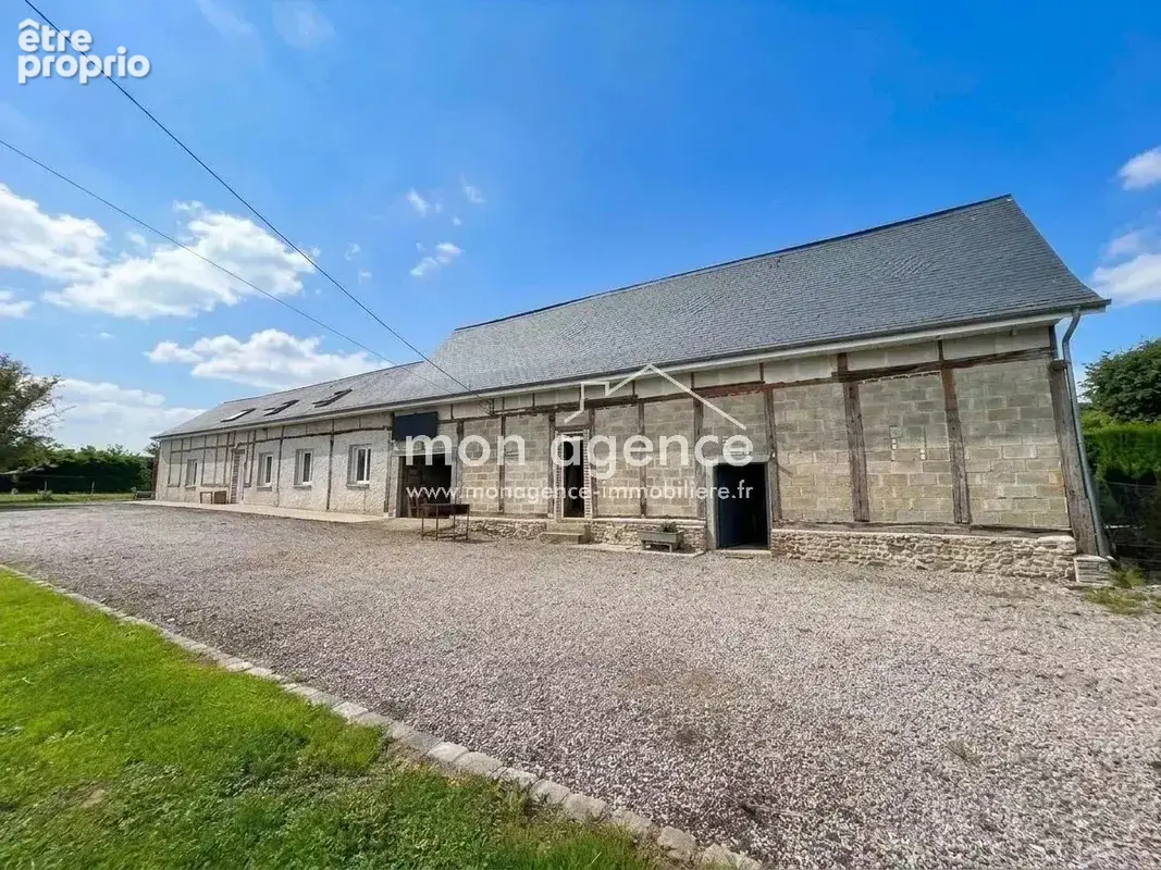 Maison à MAUQUENCHY