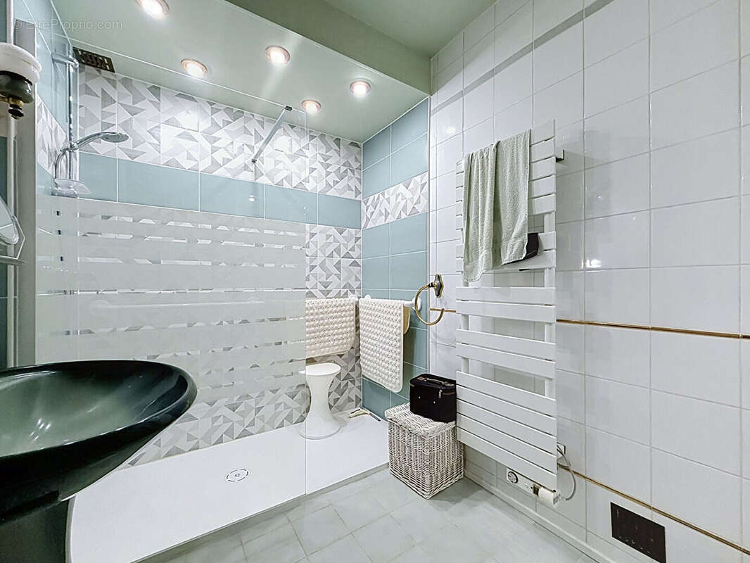 Maison 220 m² à Maurepas  - photo 10