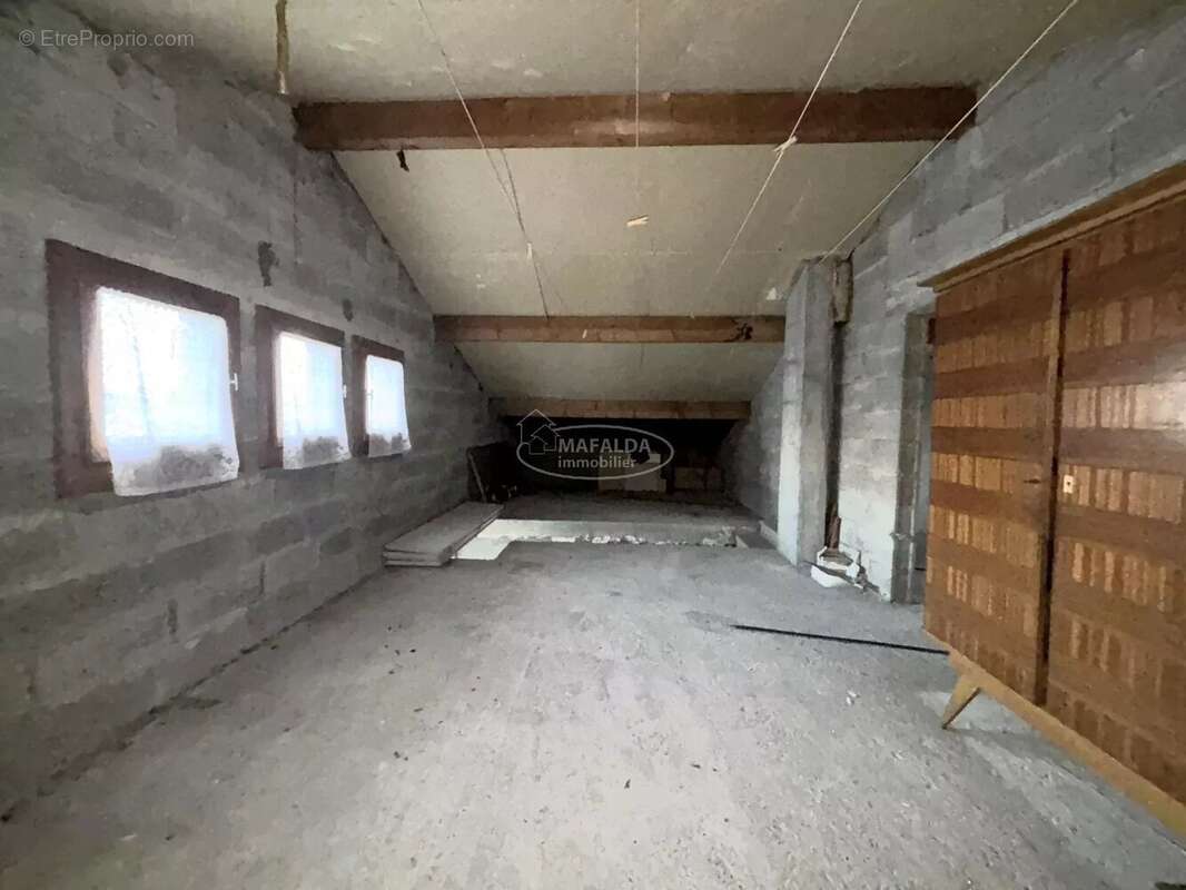 Maison à BONNEVILLE