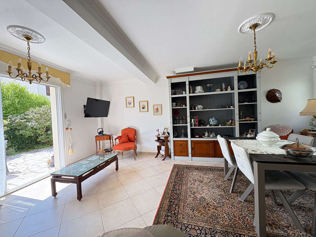 Maison proche centre ville - Herblay Sur Seine 6 pièces 125 m² - photo 3