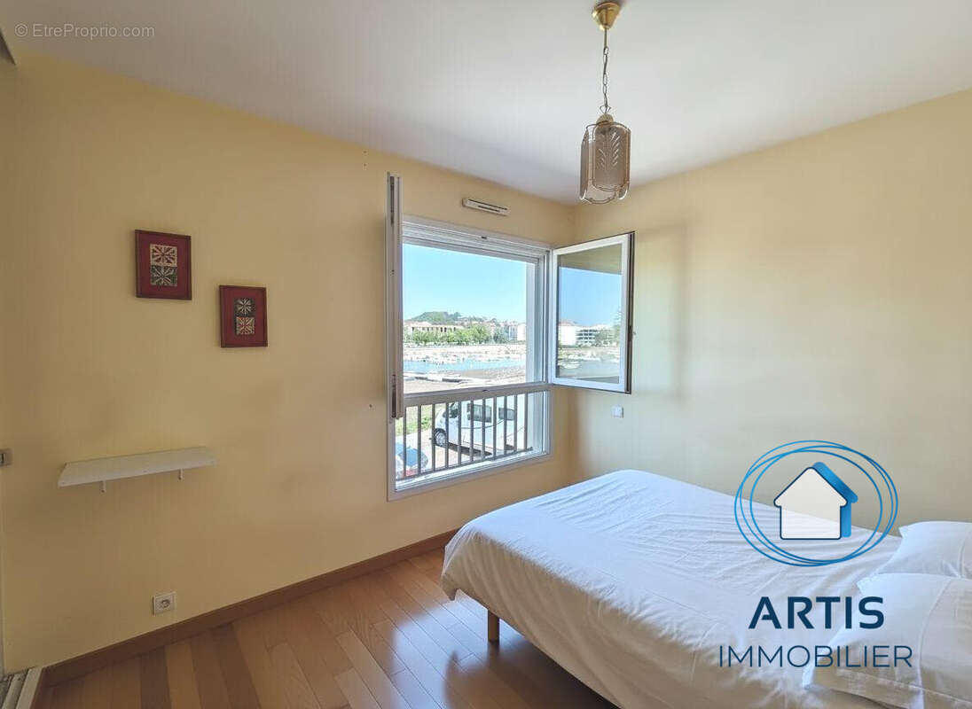 Appartement à CIBOURE