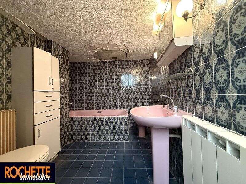 Maison à SAINTE-COLOMBE-SUR-GAND