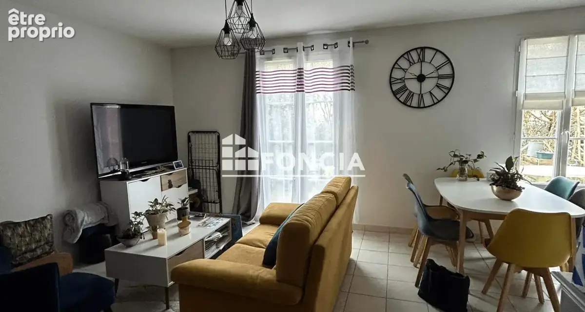 Appartement 3 pièces 66 m² à vendre à Saintes (17100) - photo 5