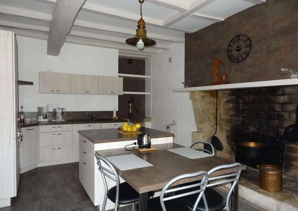 Maison à CLERMONT-DESSOUS