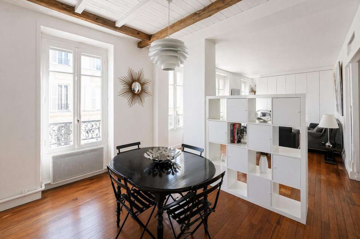 Photo 9 - Appartement à PARIS-18E