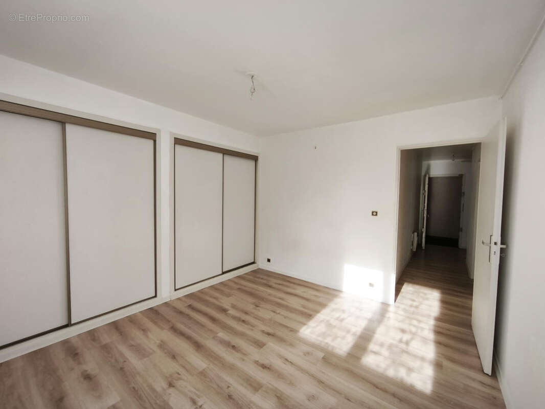 Appartement à SAINTE-SAVINE