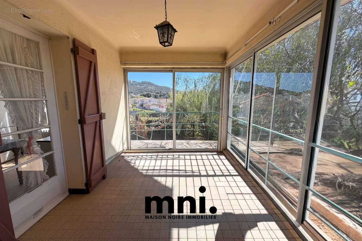 Maison à SIX-FOURS-LES-PLAGES