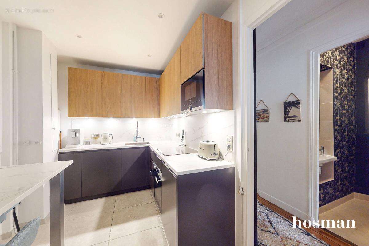 Appartement à PARIS-18E