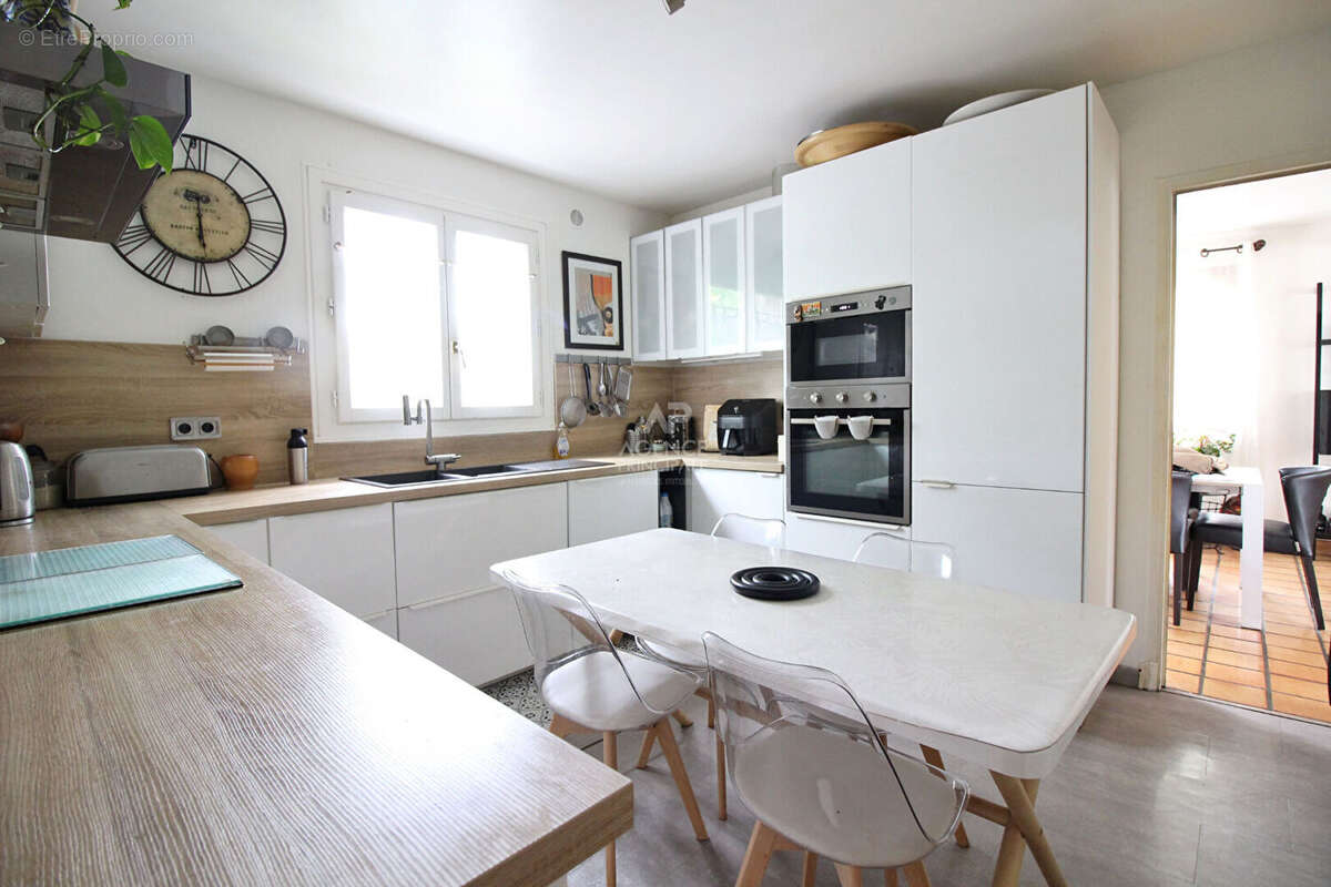 Maison à LE PLESSIS-BOUCHARD