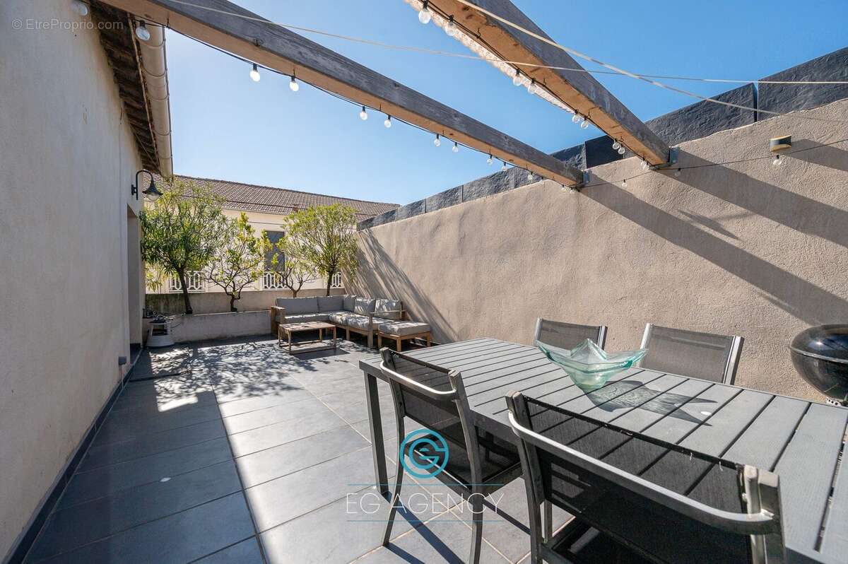 Appartement à MARSEILLE-10E