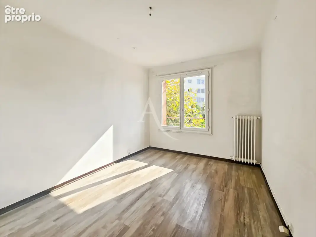 Exclusivité à vendre Appartement T4 de 77 m² avec deux balcons et stationnement 13190 Allauch La Pounche - photo 7