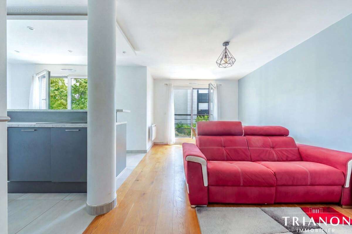 Appartement à SURESNES