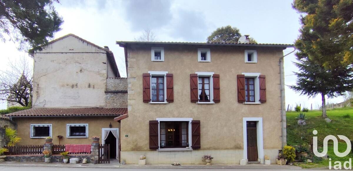 Photo 1 - Maison à ESTADENS