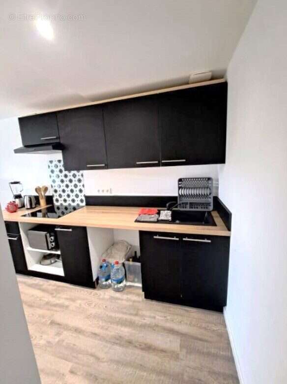 Immeuble à vendre | Aire sur l&#039;Adour | Cuisine T2 jardin - Appartement à AIRE-SUR-L&#039;ADOUR