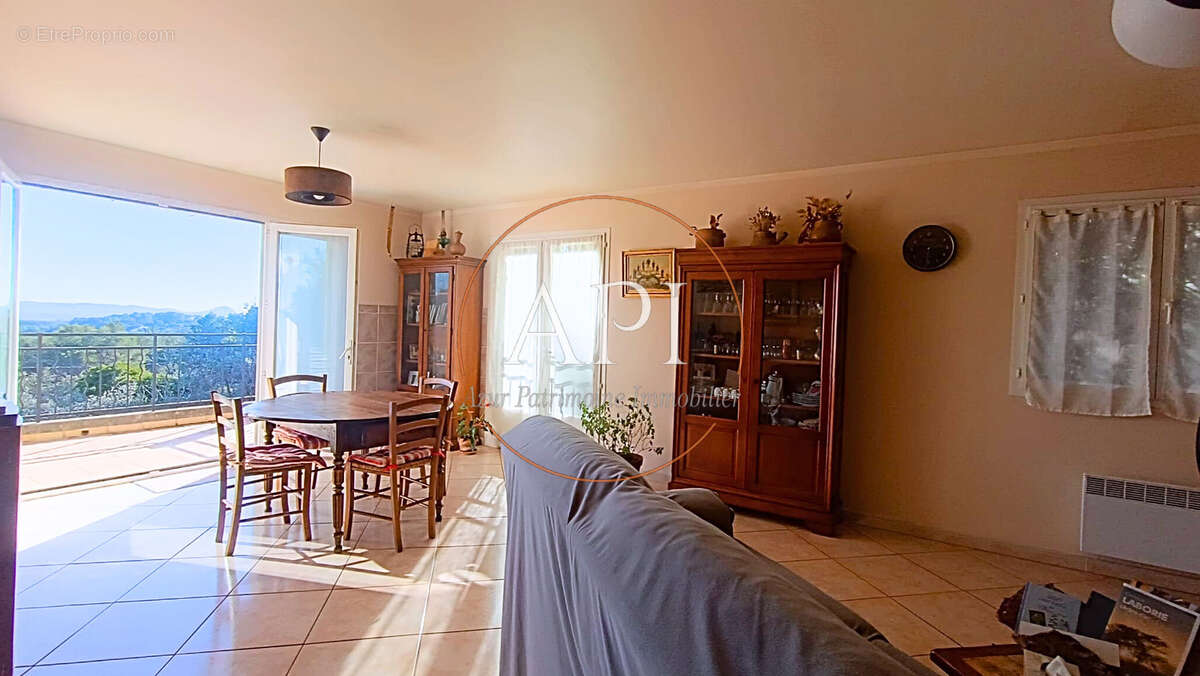 Maison à SEILLANS