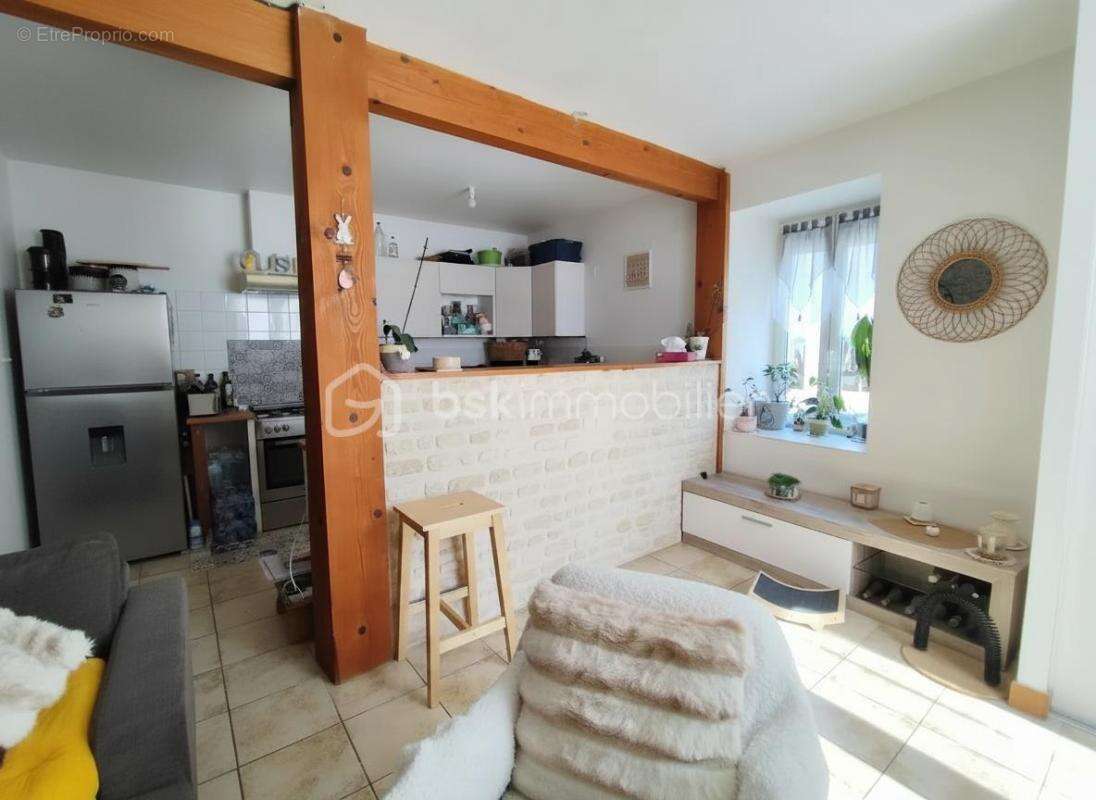 Maison à CIRE-D'AUNIS