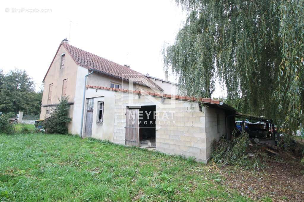 Appartement à BRANGES