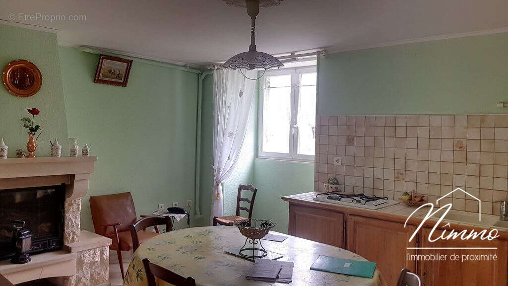 Maison à SAINT-AMBROIX