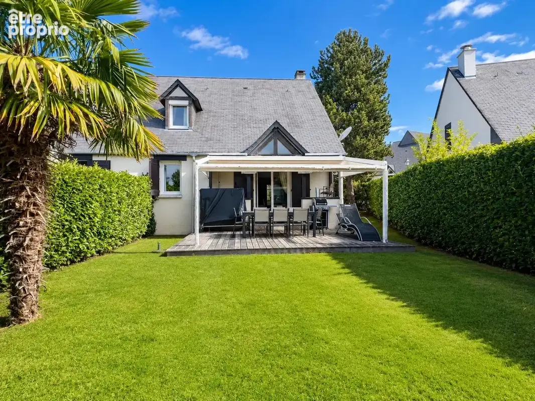 Photo Maison à Touques au prix de 393 750€