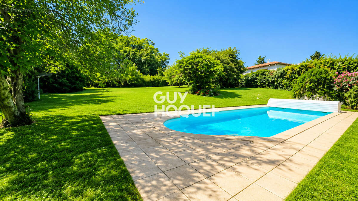 Maison à LA GAUDE