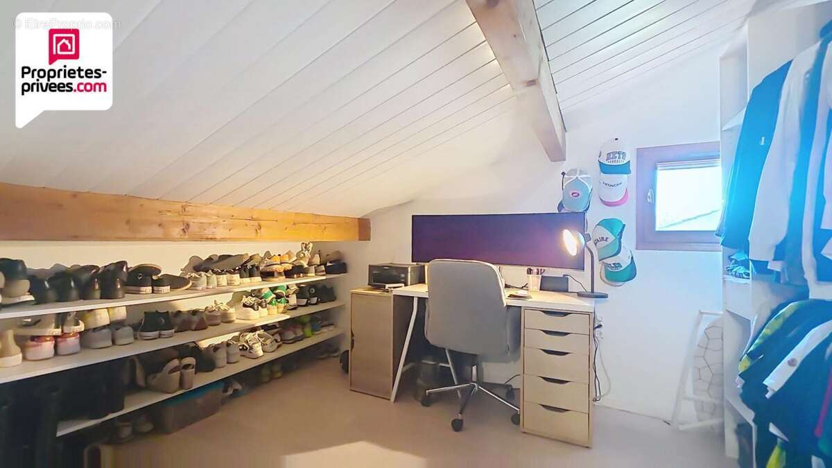 Maison à SAINT-CEZAIRE-SUR-SIAGNE