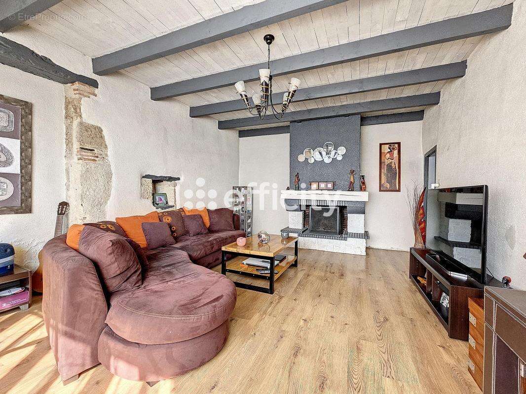 Maison à FOULAYRONNES