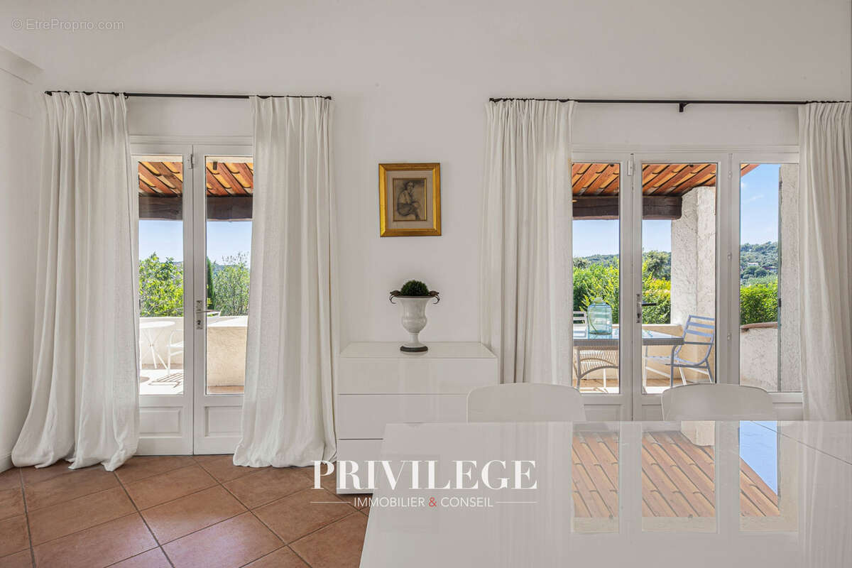 Maison à LA COLLE-SUR-LOUP