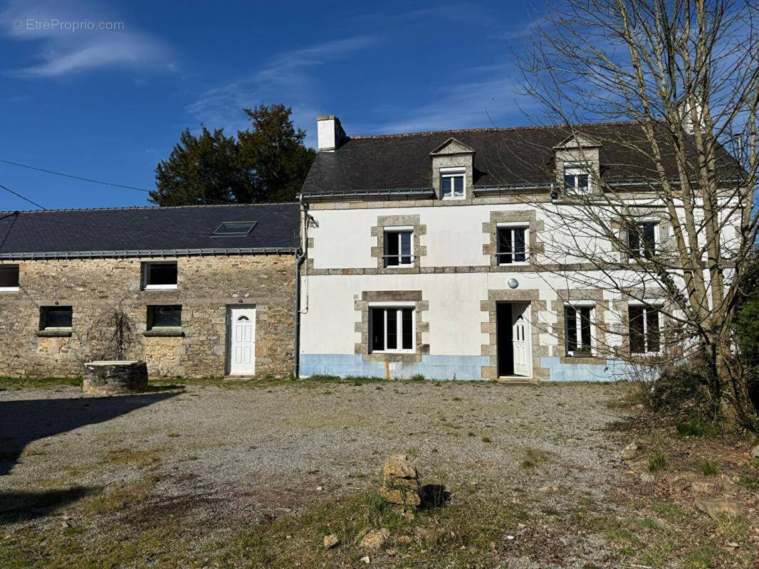 Maison à LA CHAPELLE-NEUVE