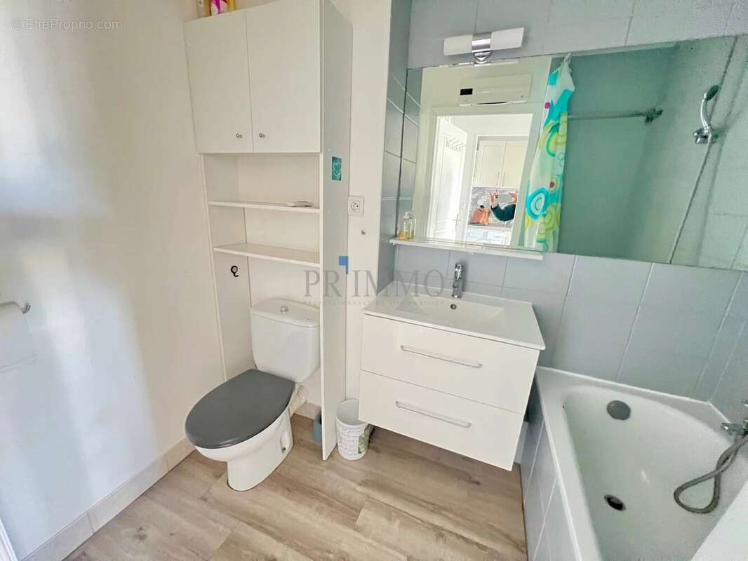 Appartement à FREJUS